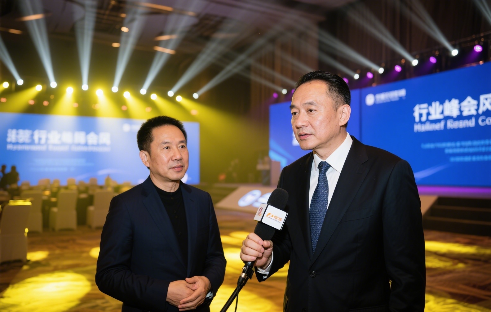 Binance.US 指南：安全交易、费用解析与账户注册全攻略